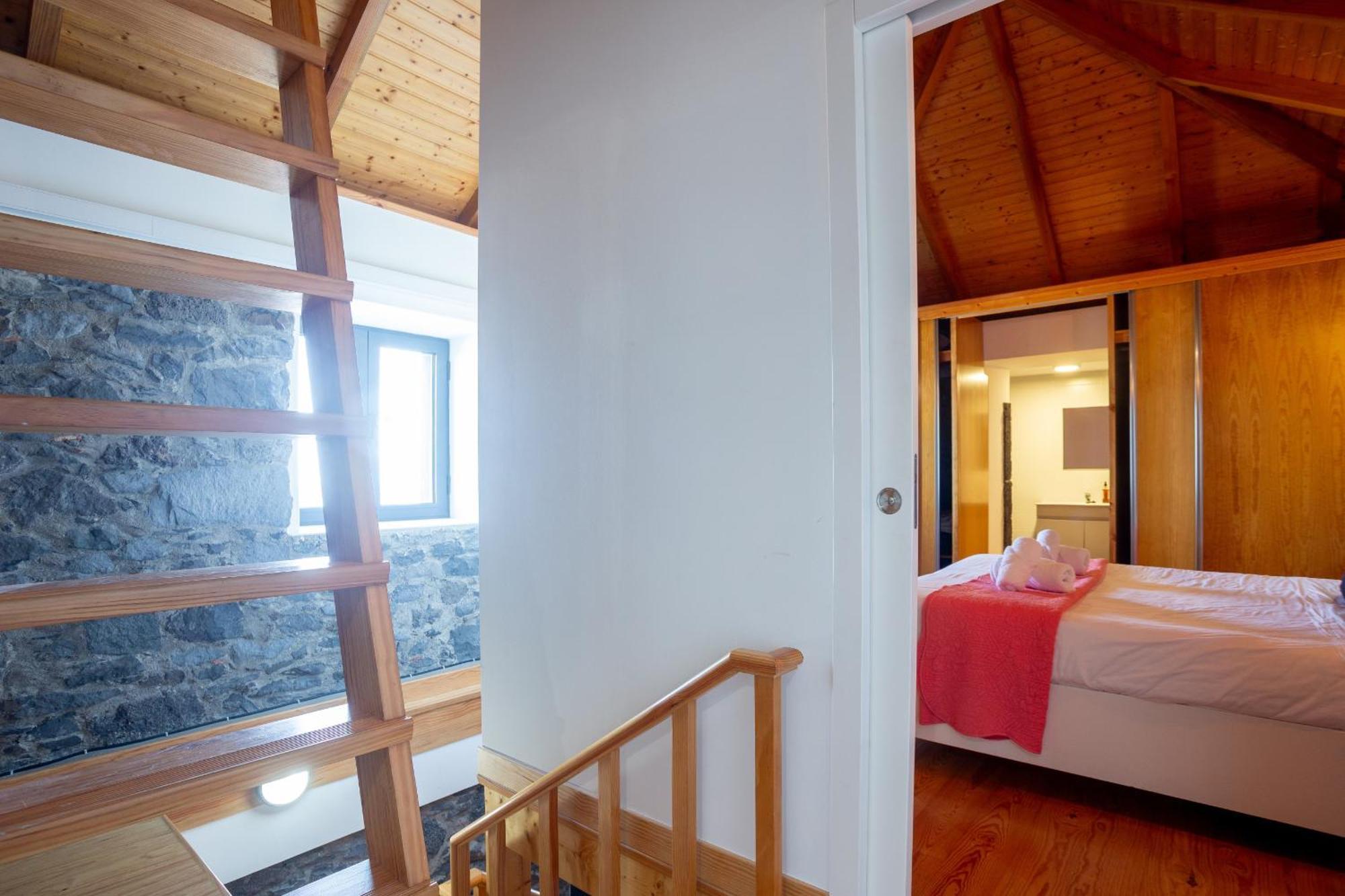 Casa Das Escaleiras By Atlantic Holiday Porto Moniz Exterior photo